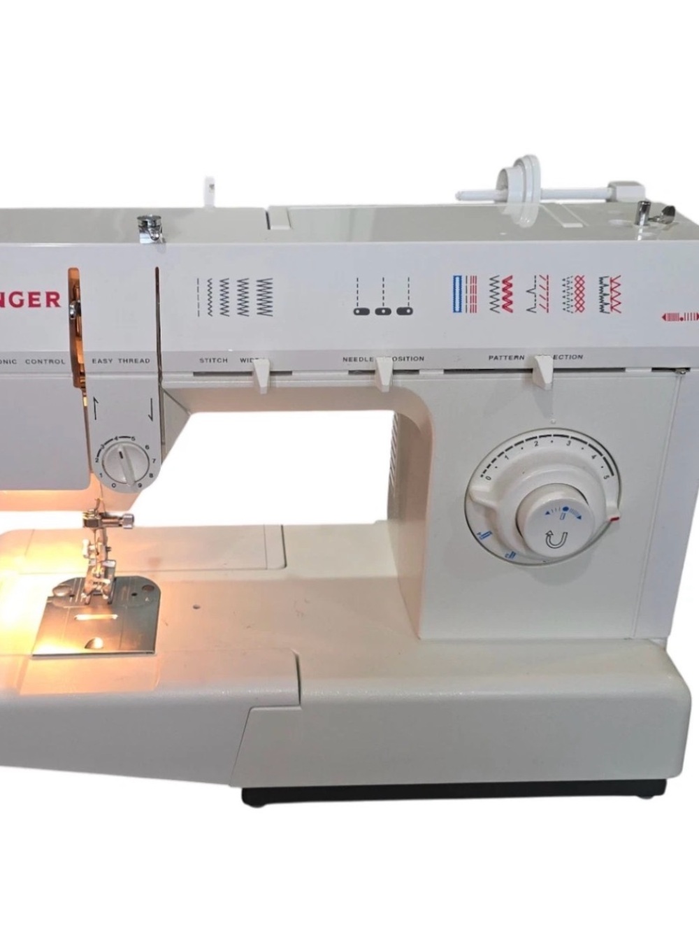 Singer 5830C Sewing Machine Zigzag Heavy Duty W/Pedal, Accessories Manual Tested